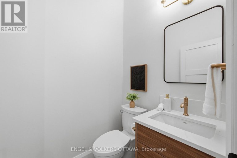 29649228/71-thomas-street/new-edinburgh/ottawa/ontario/K1M1M7_21