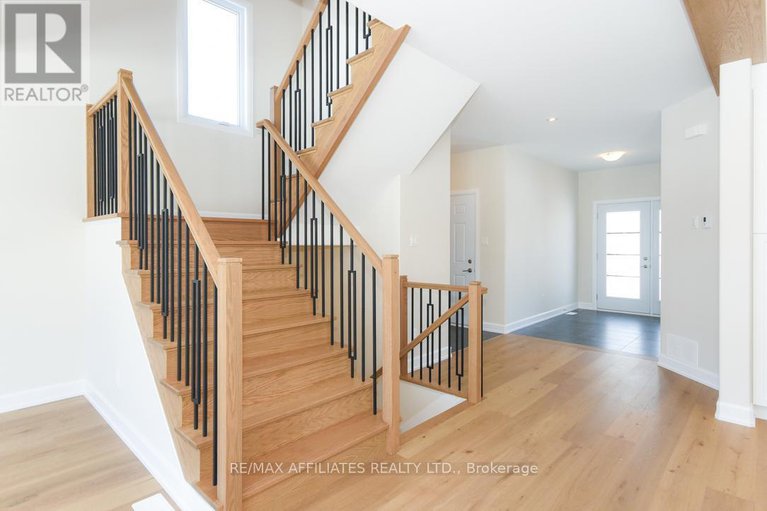 28936750/1060-chablis-crescent/embrun/russell/ontario/K0A1W0_19