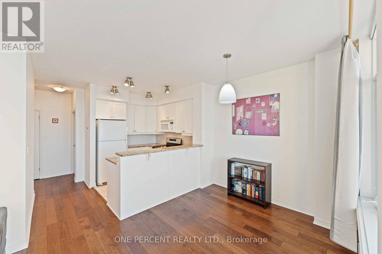 28377094/1802-570-laurier-avenue/ottawa-centre/ottawa/ontario/K1R1C8_15