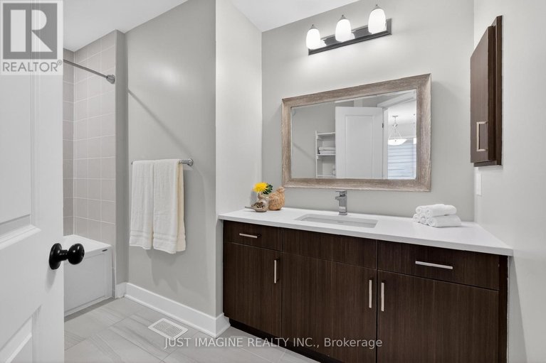 29472094/602-triangle-street/emerald-meadowstrailwest/ottawa/ontario/K2V0L8_35