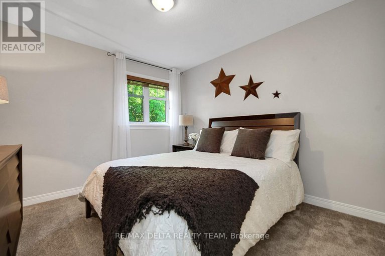 28847378/1971-schroeder-crescent/springridgeeast-village/ottawa/ontario/K4A4P7_33