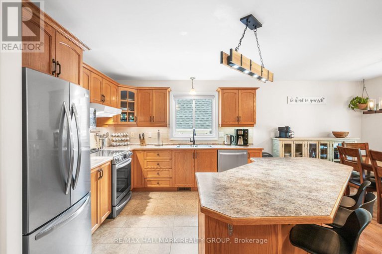 28597247/412-oxford-street-e/kemptville/north-grenville/ontario/K0G1J0_6