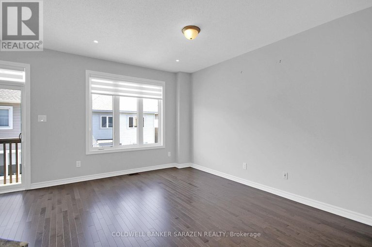 28401645/438-meadowbreeze-drive/emerald-meadowstrailwest/ottawa/ontario/K2M2T6_16