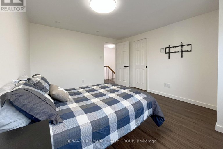 29093842/11-94-esterlawn-private/mckellar-heightsglabar-park/ottawa/ontario/K2A4C1_23