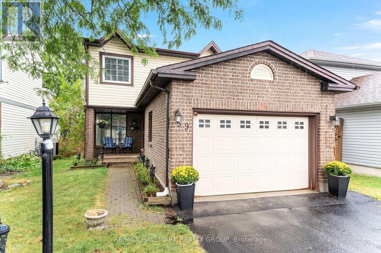 28798161/59-shearer-crescent/katimavik/ottawa/ontario/K2L3N3_1