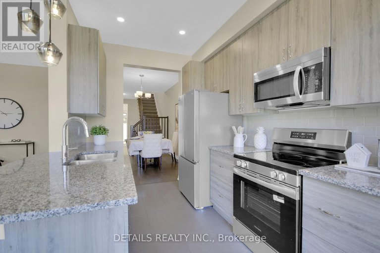 28632045/136-overberg-way/emerald-meadowstrailwest/ottawa/ontario/K2S0V8_6