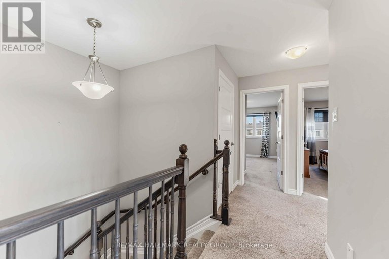 29627869/534-hyssop-street/avalon-west/ottawa/ontario/K4A1B9_17