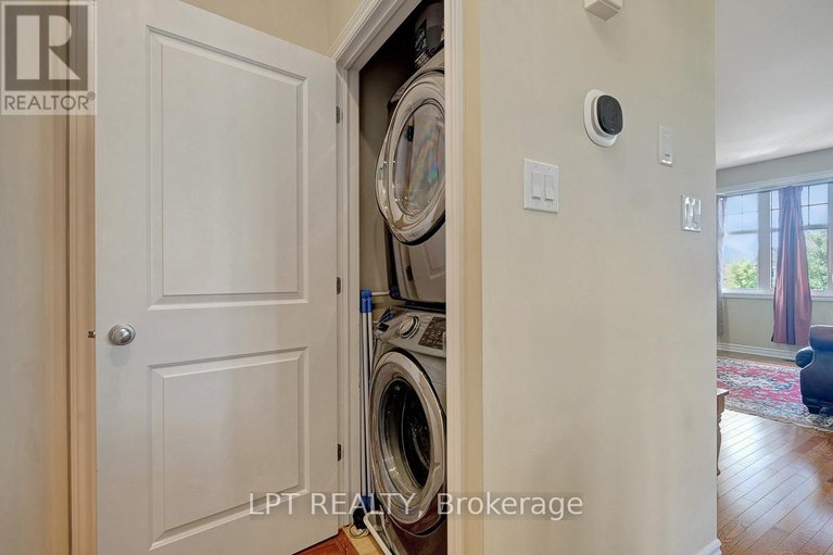 28638174/201-yellowcress-way/avalon-west/ottawa/ontario/K4A1C3_28
