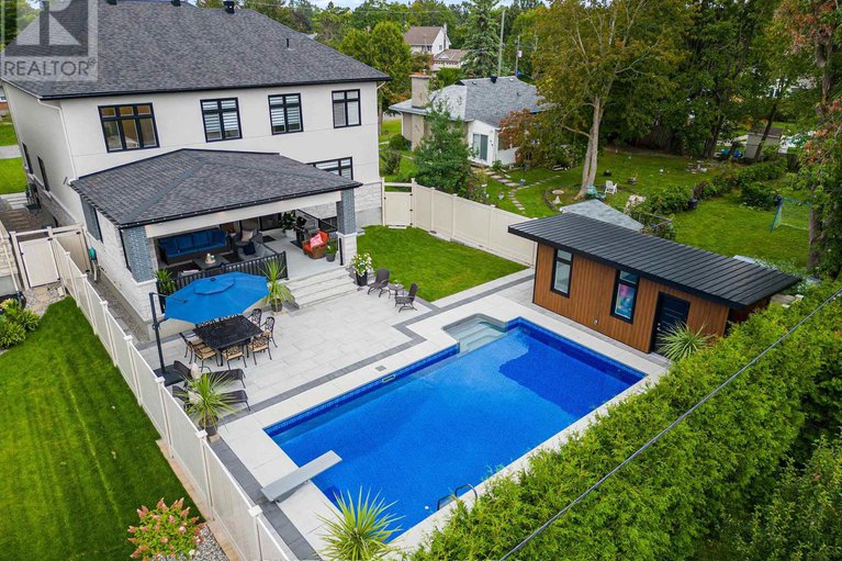 28848172/10-westwood-drive/meadowlandscrestview/ottawa/ontario/K2G2W7_27