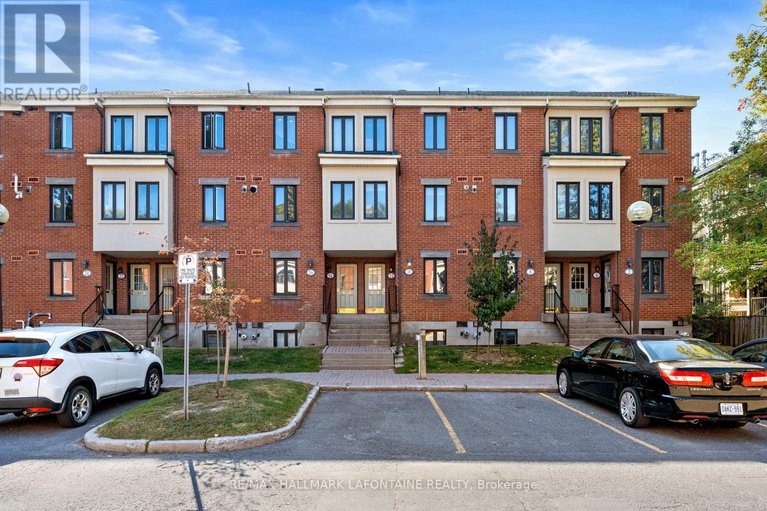 28881417/12-crispin-private/manor-park/ottawa/ontario/K1K2T8_1