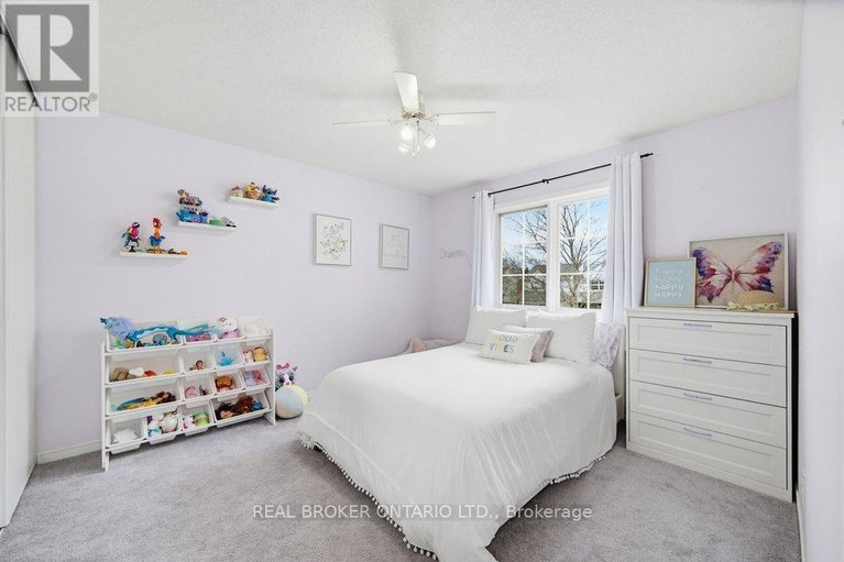 29679625/993-sheenboro-crescent/fallingbrookpineridge/ottawa/ontario/K4A3M8_14