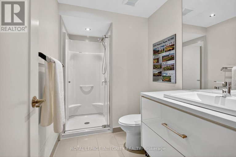 29097696/200-cartier-street/ottawa-centregolden-triangle/ottawa/ontario/K2P1L2_42