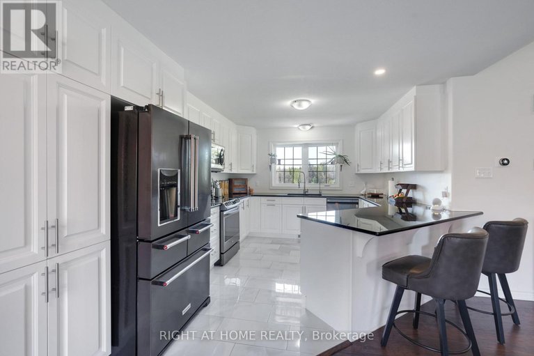 29021045/8833-copeland-road/btwn-franktown-rd-fallowfield-rd/ottawa/ontario/K0A1B0_10