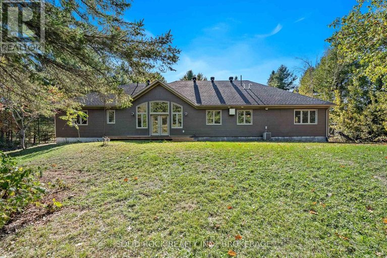 29429943/132-western-avenue/drummondnorth-elmsley-north-elmsley-twp/drummondnorth-elmsley/ontario/K7A4S4_26