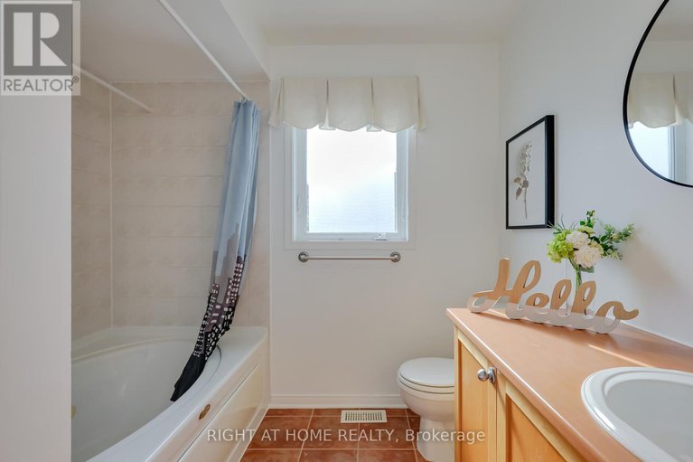 28909974/60-mersey-drive/morgans-grantsouth-march/ottawa/ontario/K2K3A6_29