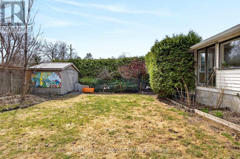 29674968/166-wesley-avenue/westborohampton-park/ottawa/ontario/K1Z7A1_35