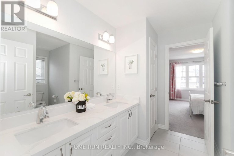 28277506/580-malahat-way/emerald-meadowstrailwest/ottawa/ontario/K2V0J6_33