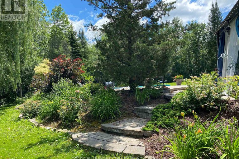 29376063/6167-burritts-rapids-road/north-grenville-twp-kemptville-south/north-grenville/ontario/K0G1N0_46