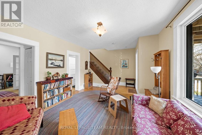 29669924/47-belmont-avenue/old-ottawa-southrideau-gardens/ottawa/ontario/K1S0V2_9