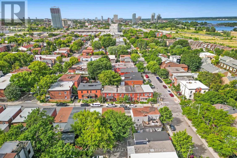 28774423/230-booth-street/west-centre-town/ottawa/ontario/K1R7J6_2