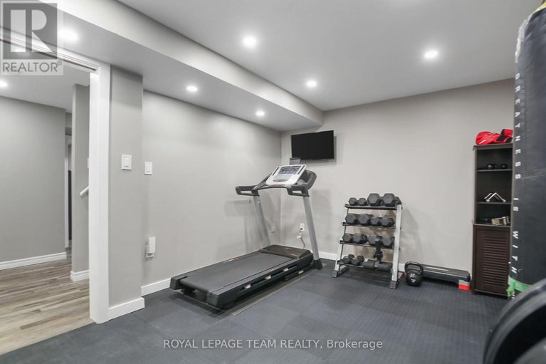 28617352/7-albury-crescent/stittsville-central/ottawa/ontario/K2S1G7_35