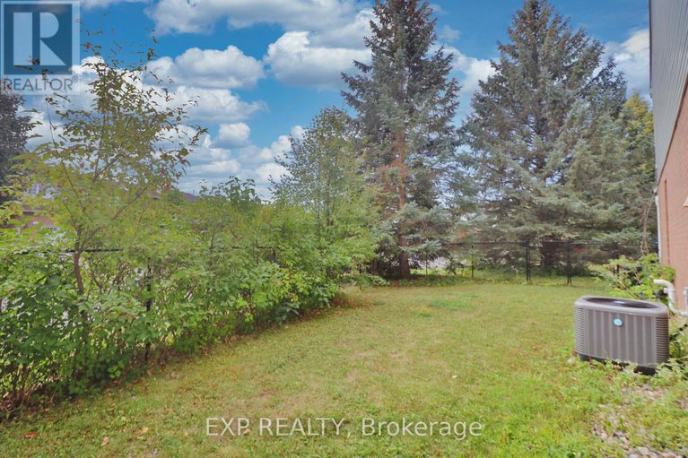 29113722/2127-lauzon-street/fallingbrookgardenway-south/ottawa/ontario/K4A3K7_47