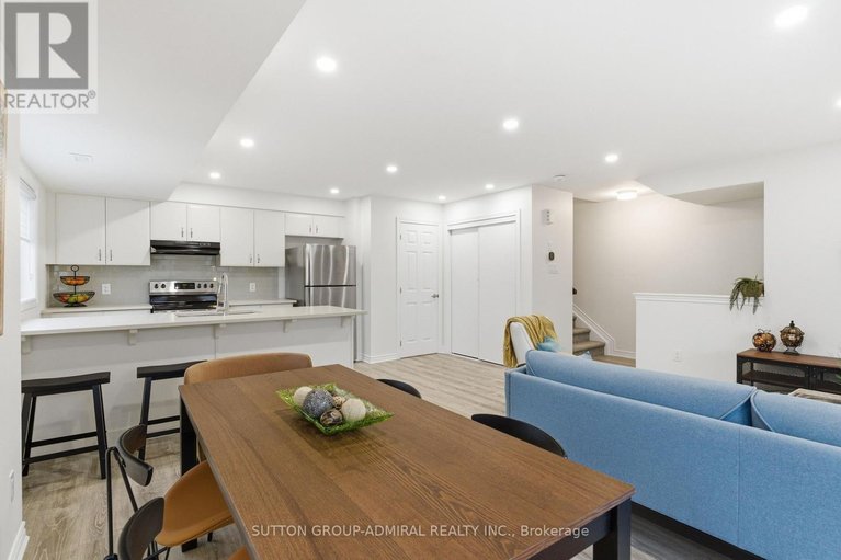 29470699/903-nautilus-private/emerald-meadowstrailwest/ottawa/ontario/K2V0S5_15