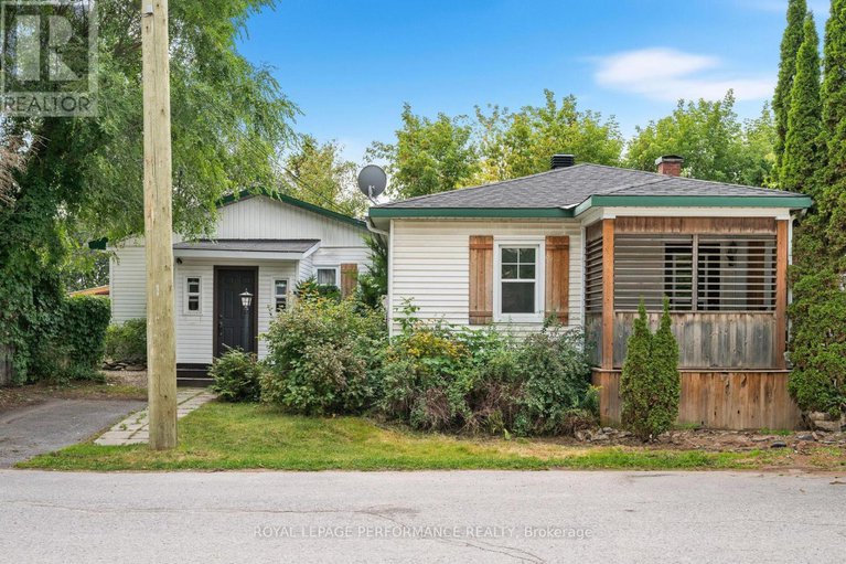 29249711/121-elizabeth-street/pakenham/mississippi-mills/ontario/K0A2X0_42