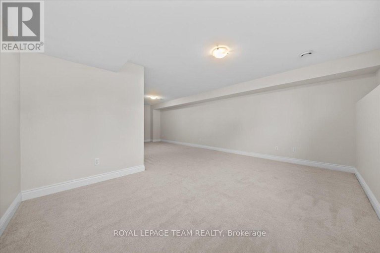 28774616/227-bert-hall-street/arnprior/arnprior/ontario/K7S0H1_41