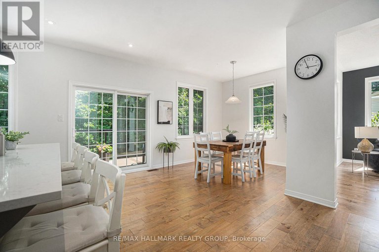 28541675/144-culloden-crescent/stonebridge/ottawa/ontario/K2J5M8_17