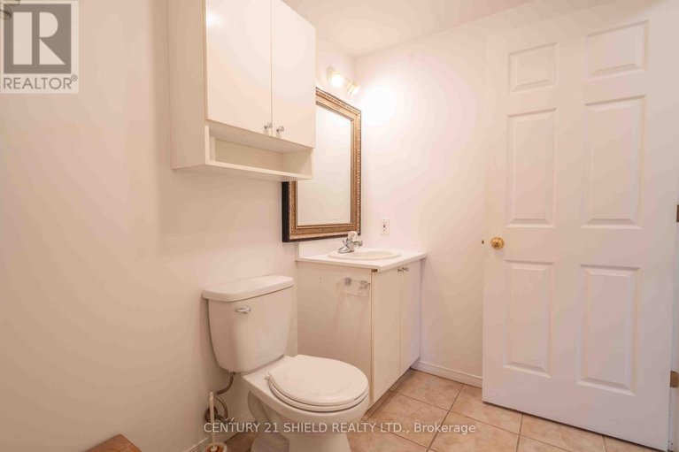 29049744/21255-mcnaughton-court-e/south-glengarry-lancaster-twp/south-glengarry/ontario/K0C1E0_23