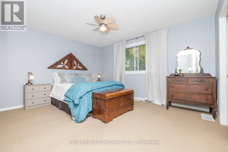 29127829/392-country-street/almonte/mississippi-mills/ontario/K0A1A0_22