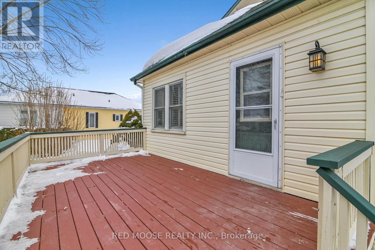 29413617/489-fred-street/winchester/north-dundas/ontario/K0C2K0_21