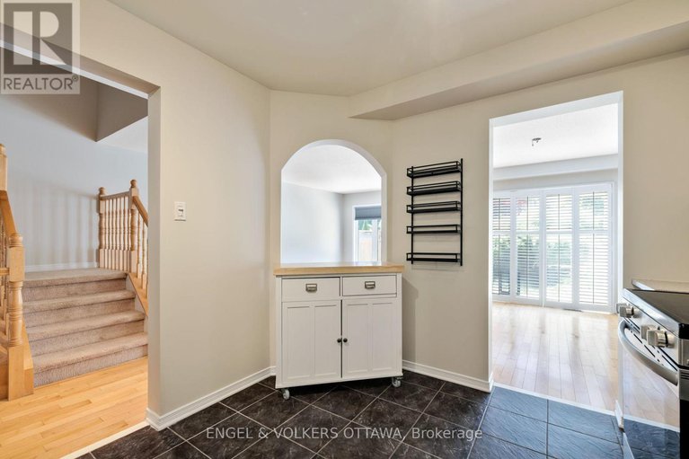 28517729/502-woodchase-street/morgans-grantsouth-march/ottawa/ontario/K2W1J4_21