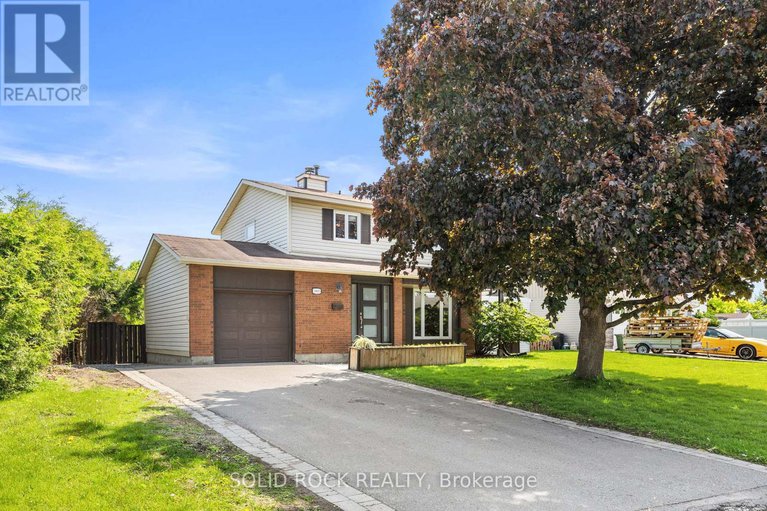 29353006/1631-charbonneau-street/bilberry-creekqueenswood-heights/ottawa/ontario/K1E2J6_4