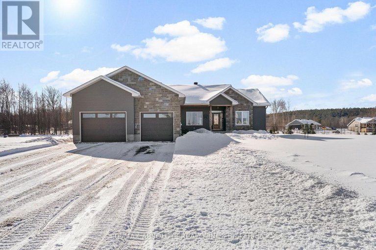 29328725/211-lion-head-drive/pakenham/mississippi-mills/ontario/K0A2X0_1