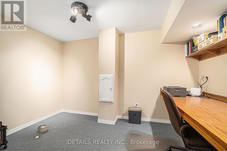 29228353/221-macdougall-street/village-of-russell/russell/ontario/K4R1A5_22