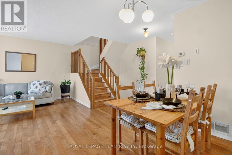 29445574/48-jackman-terrace/katimavik/ottawa/ontario/K2L4E1_32