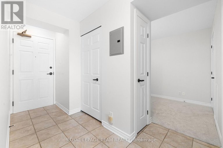 28873620/901-120-grant-carman-drive/borden-farmstewart-farmcarleton-heightsparkwood-hills/ottawa/ontario/K2E1C8_4