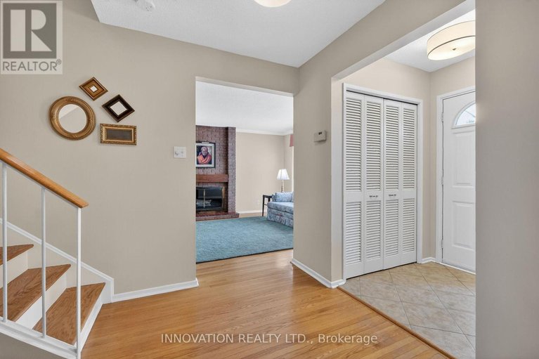 29490133/54-selwyn-place-w/beaverbrook/ottawa/ontario/K2K1P2_5