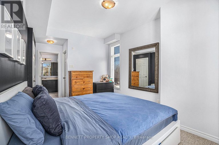 28236288/h-322-everest/elmvale-acres/ottawa/ontario/K1G4E3_14