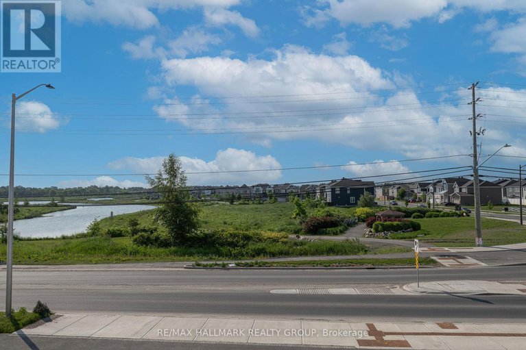 28470384/6357-perth-street/btwn-franktown-rd-fallowfield-rd/ottawa/ontario/K0A2Z0_19