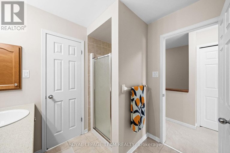 29462282/157-keltie-private/longfields/ottawa/ontario/K2J0A1_25