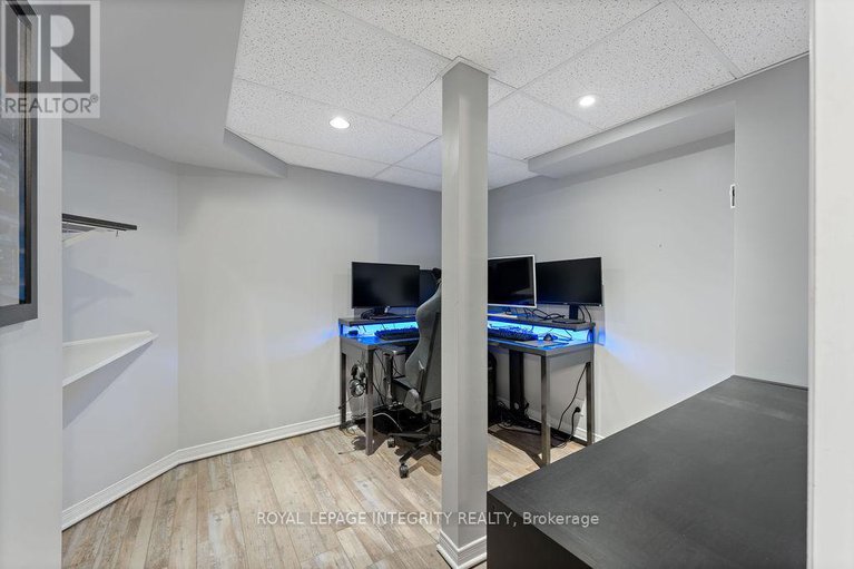 28910387/105-bishops-mills-way/beaverbrook/ottawa/ontario/K2K3C2_33