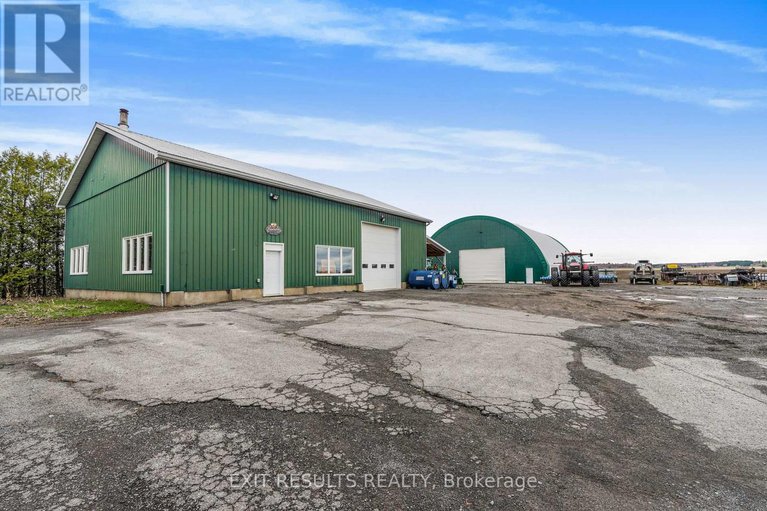 29689053/1887-champlain-street-e/clarencerockland-twp/clarence-rockland/ontario/K0A1N0_29