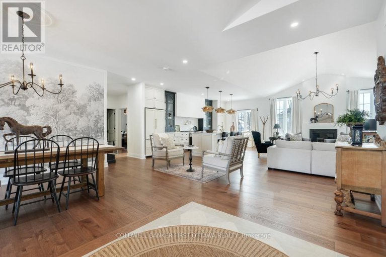 29348578/179-glenncastle-drive/carp/ottawa/ontario/K0A1L0_20