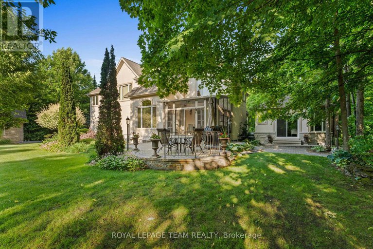 28313084/6005-earlscourt-crescent/manotick-east-to-manotick-station/ottawa/ontario/K4M1K2_40