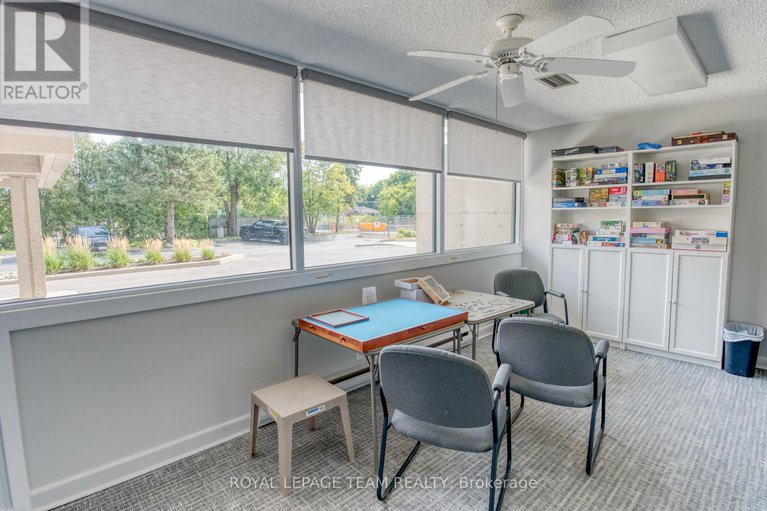 28874656/2006-1195-richmond-road/woodroffe/ottawa/ontario/K2B8E4_8