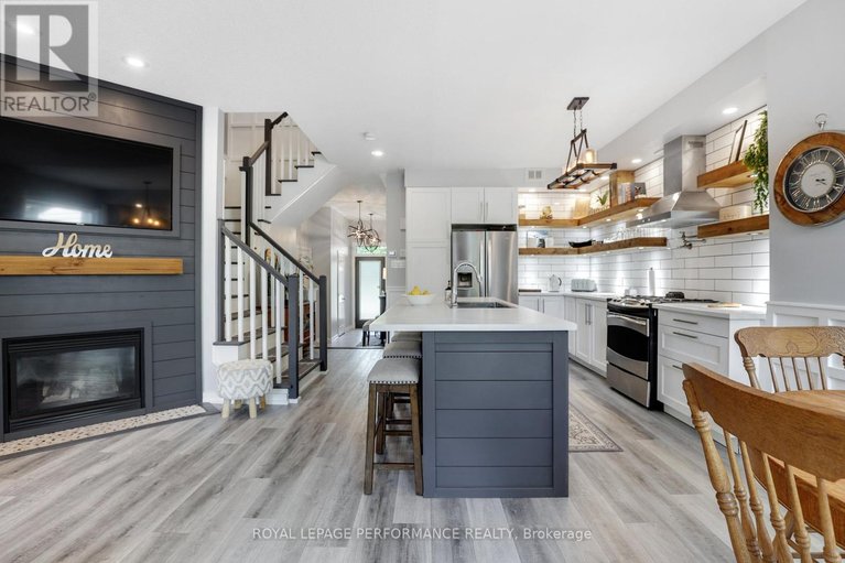 29451850/104-hillman-marsh-way/blossom-parkkemp-parkfindlay-creek/ottawa/ontario/K1T0B1_17