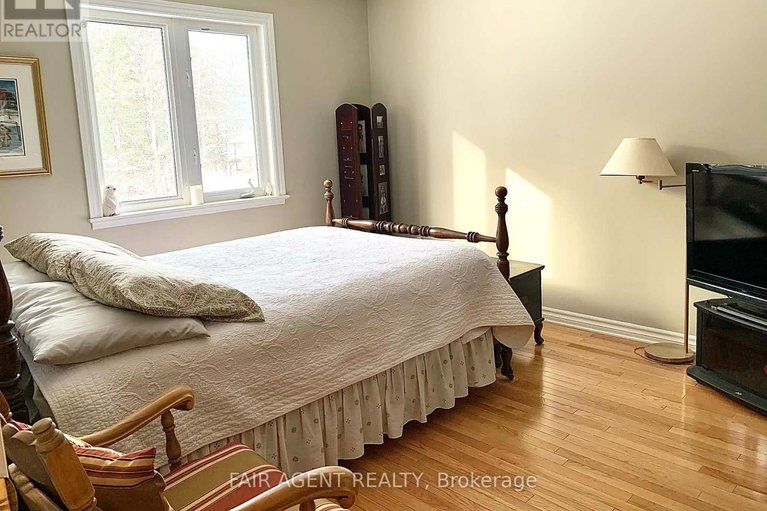 29480320/164-baillie-avenue/constance-bay/ottawa/ontario/K0A3M0_17